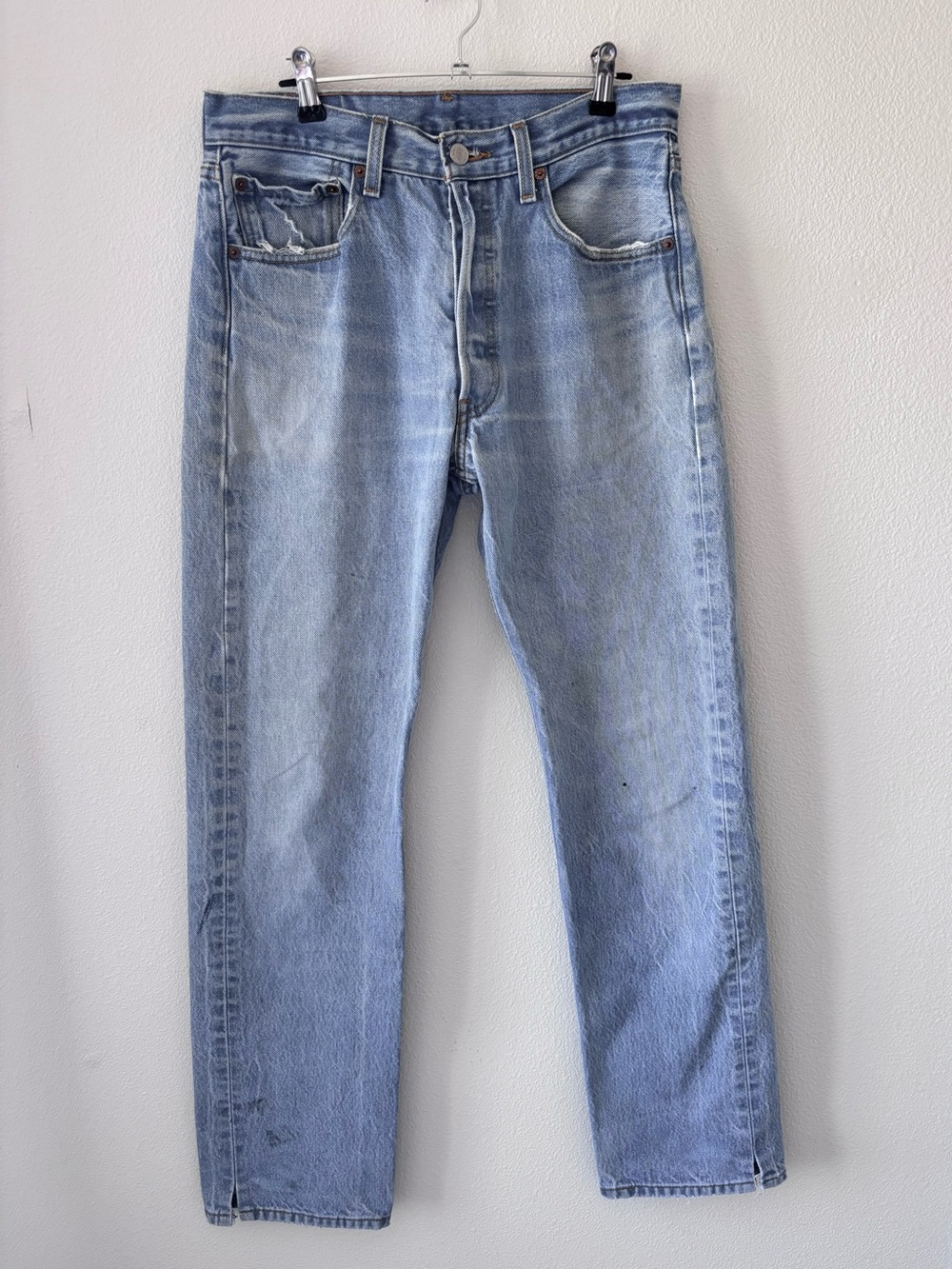 Vintage Levi’s 501 Button Fly Jeans Size 30 Light Wash Distressed Straight Leg